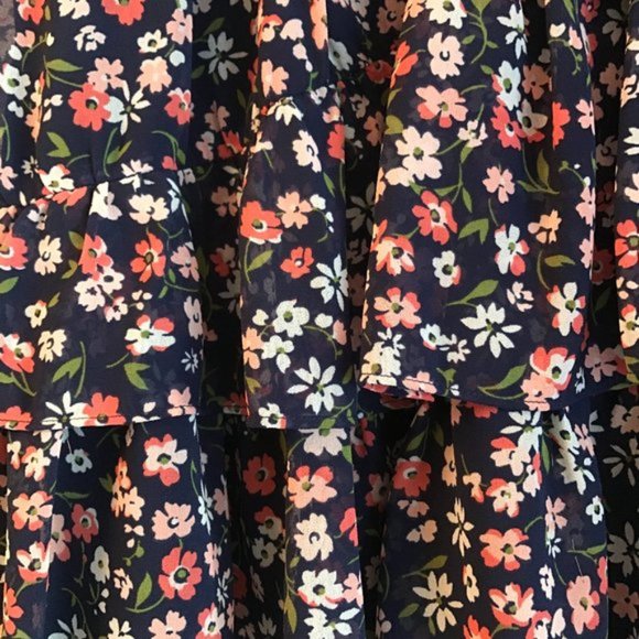 ✨ SOLD ✨ NEW Michael Kors Georgette Floral Tiered Ruffle Mini Skirt size M - Picture 6 of 10